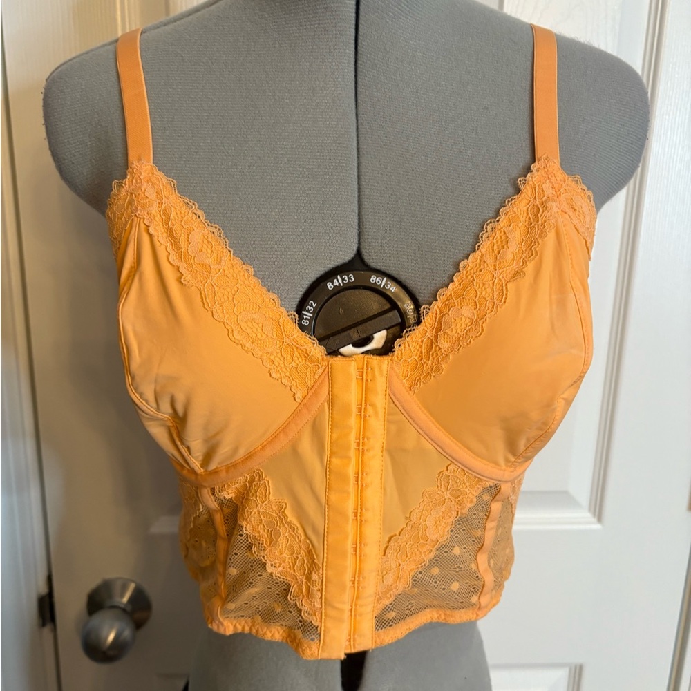 🌹No Boundaries Juniors Lace & Dot Mesh Bustier, Large - Picture 2 of 4